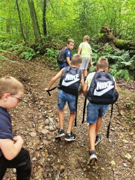 Razgibano, živahno, razigrano, počitniško, … (7)